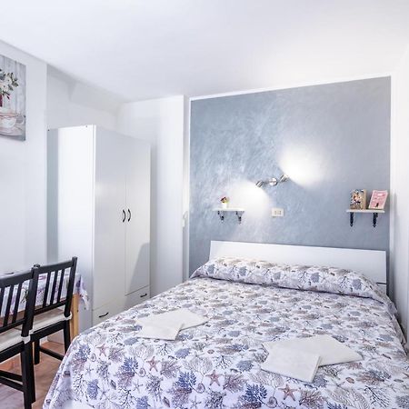 Luna Appartement Cefalù Buitenkant foto
